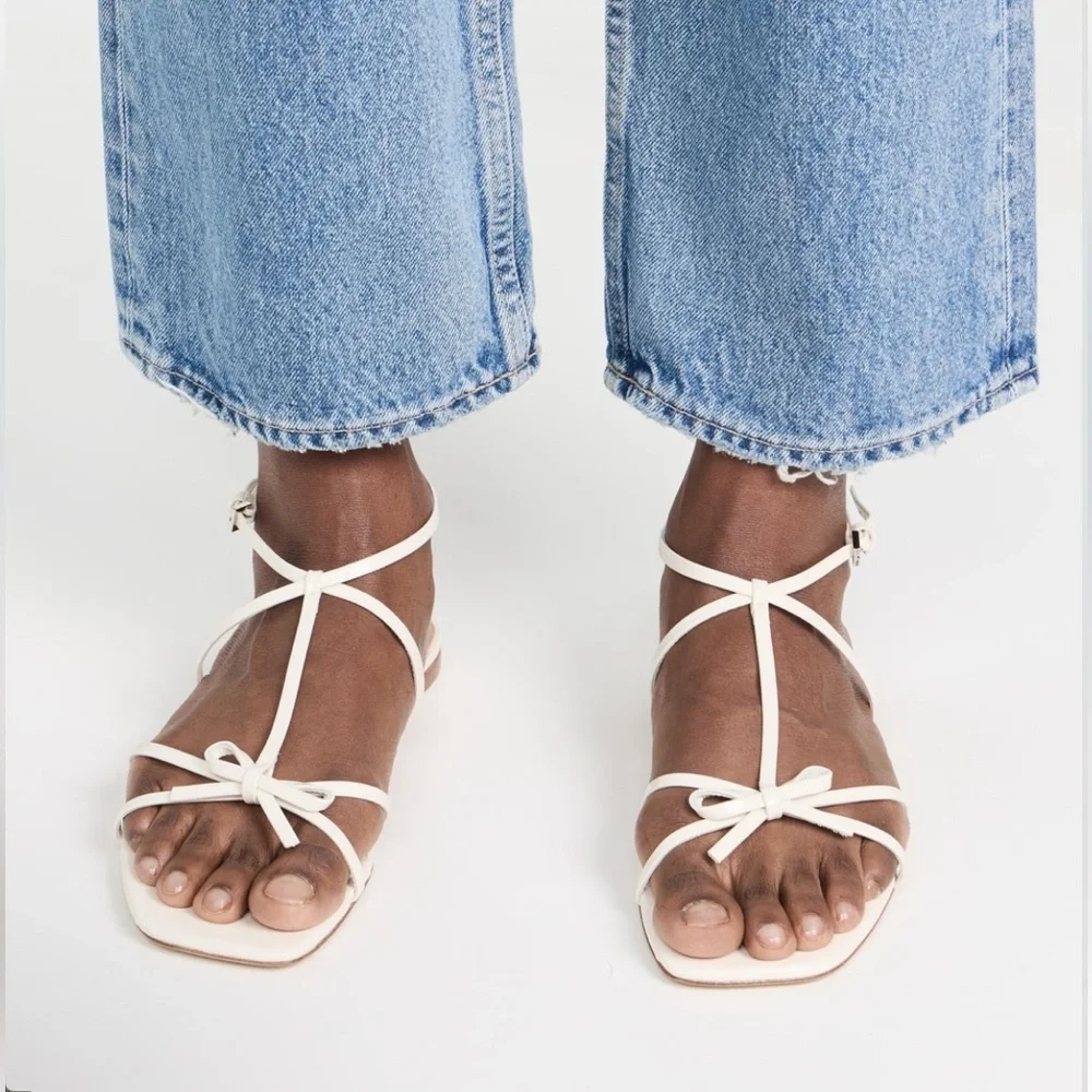 NEW Reformation white patent leather Maya bow sandals